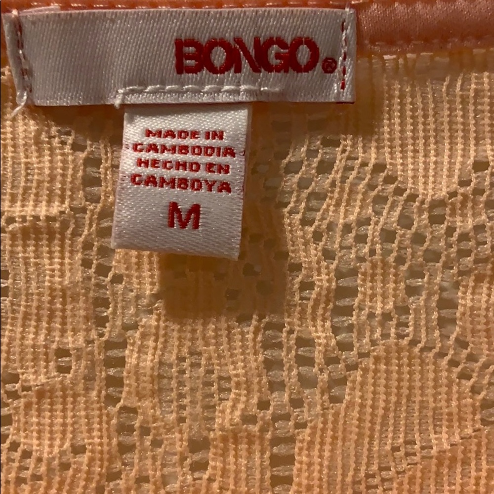 Cute NWOT pink top - Picture 4 of 6